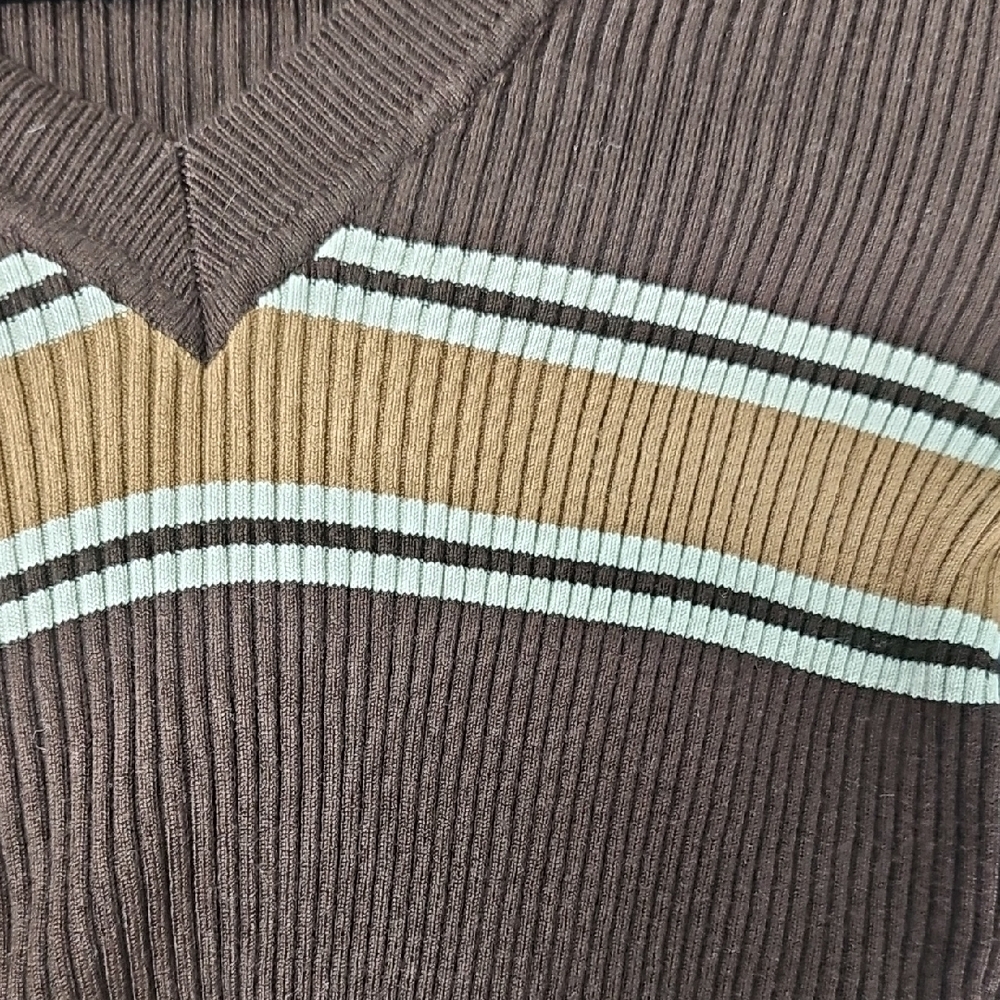 Garage Chocolate Ribbed Knit Top - Picture 4 of 4